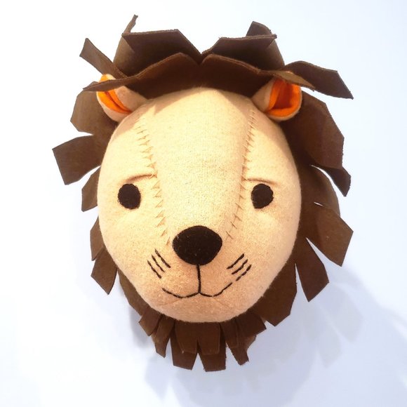 Target Toys Plush Lion Mounted Head Trophy Kids Jungle Wall Hanging